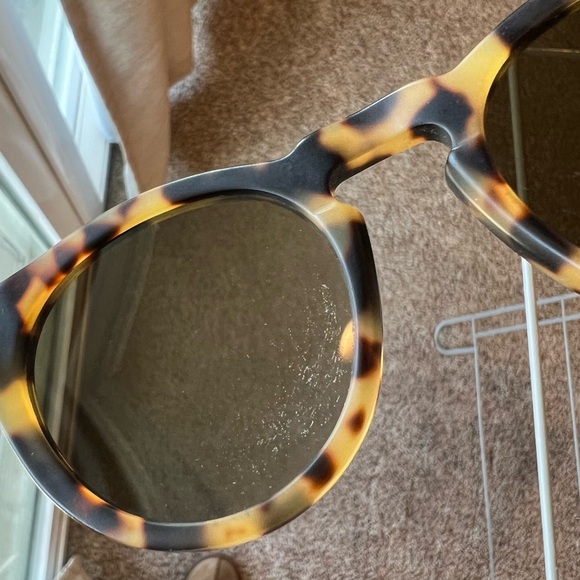 Illesteva Leonard Sunglasses - Picture 9 of 10